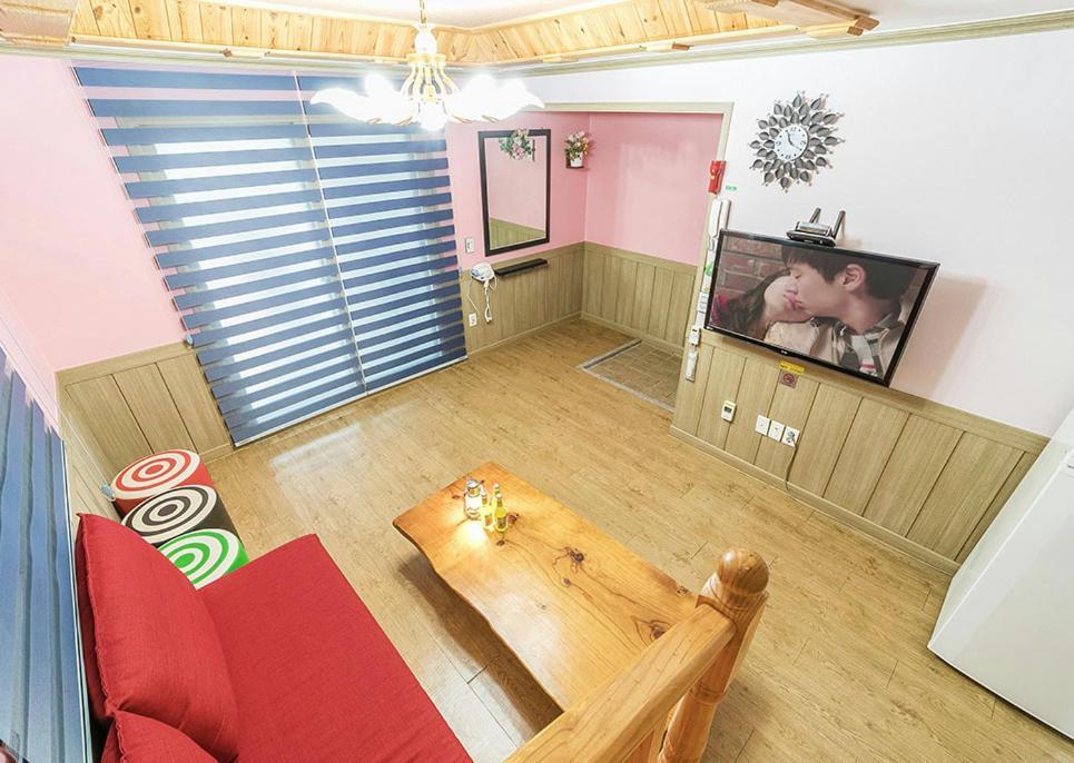 Ddeulae Holiday home